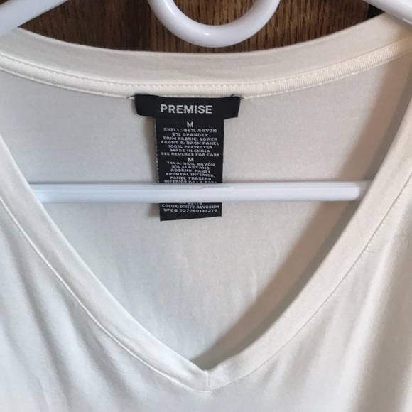 White tee - Picture 2 of 5